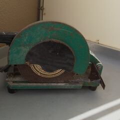 取引き中　　古い高速切断機　稼働品