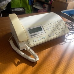 SHARP UX-D19CL ホワイト電話機　子機無しの画像