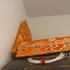 お箏2面、琴柱、爪などまとめて　の画像