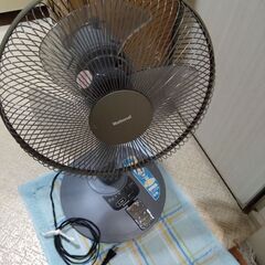 (話し合い中)【難有】扇風機 <廃棄予定>