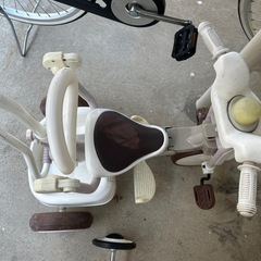 値下済三輪車 手押し車の画像