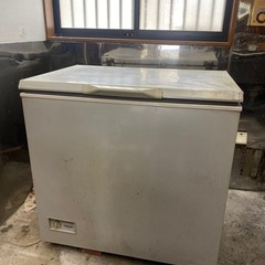 東芝　冷凍ストッカー　CR-241Gの画像