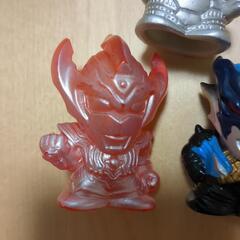 ウルトラマン　指人形の画像