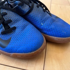 NIKE フットサルシューズ 23.5cmの画像