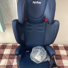 【お取引中】チャイルドシート（美品）