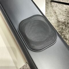 【GEO ゲオ】2.2chツインサブウーファー内蔵 サウンドバースピーカー GRND-SPKHD099 スピーカー リビング 映画鑑賞の画像