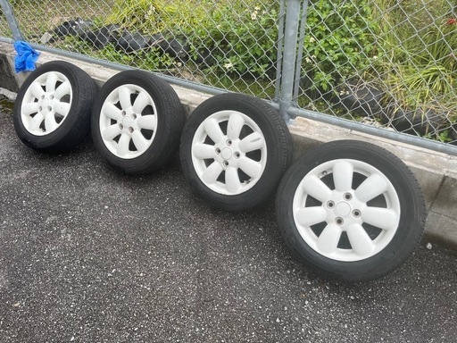 ラパン　純正ホイール　タイヤ新しめ