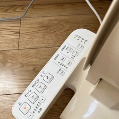 TOTO ウォシュレット　貯湯式の画像