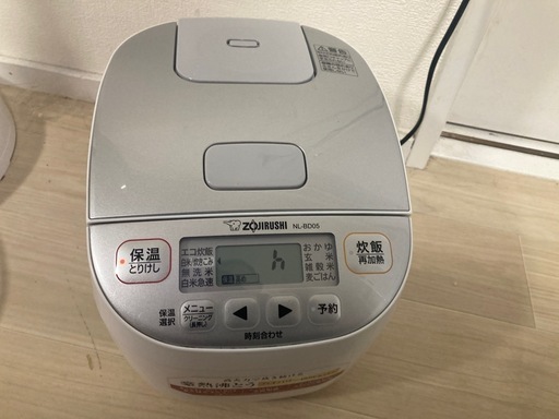 炊飯器　NL-BD05 3合炊　2022年製