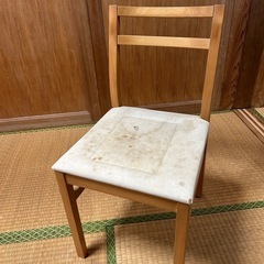 ♦️イス４脚まとめて♦️無印良品の画像
