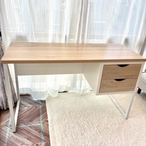人気につき確定連絡の早かった方にお譲りします【美品】LOWYA 机　デスク