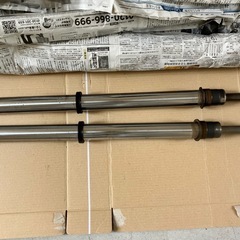 【おまけ画像追加】ホーネット250用フロントアウターチューブ(左右)の画像