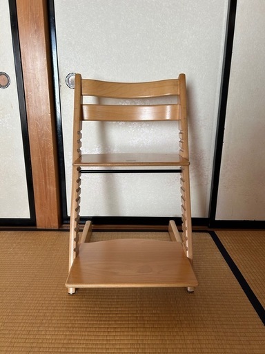 ストッケ　トリップトラップ　子供椅子
