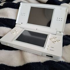 DS Light譲りますの画像