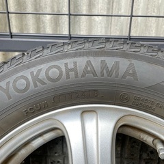 安心の国産スタッドレス バリ山 YOKOHAMA iceGUARD ig50PLUS 165/70R14 アルミホイール付き 4本セットの画像