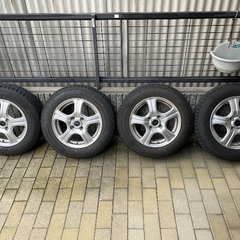 安心の国産スタッドレス バリ山 YOKOHAMA iceGUARD ig50PLUS 165/70R14 アルミホイール付き 4本セットの画像