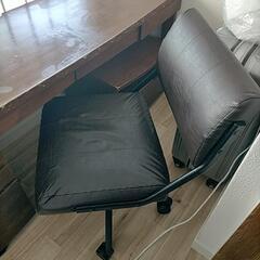 【決まりました！】デスク　チェア　サイドの棚の画像