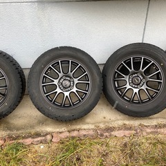 DUNLOP　純正ホイール付きスタッドレスタイヤの画像