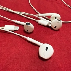 iPhone純正　イヤホン　中古
の画像