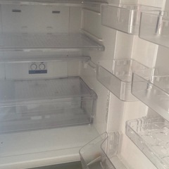 【無料】冷蔵庫の画像