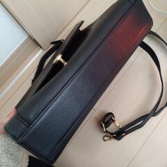 本革pelle borsa A4入る大きさ　2wayバッグ　入学式など式典にも　の画像