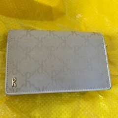 🇮🇹イタリア製Roberta di Camerino 財布