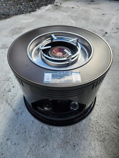 トヨトミ丸型石油コンロ　ストーブ
