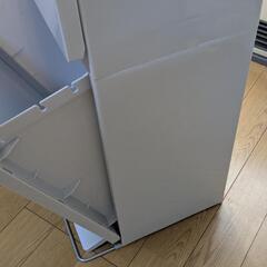 ニトリ　薄型ゴミ箱の画像