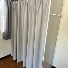 伸縮　クローゼット　カーテン付き