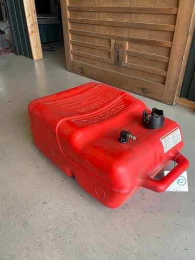 スズキ　船外機　燃料タンク