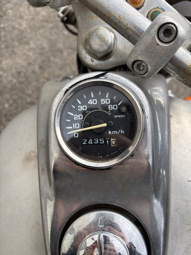 ホンダ　マグナ50 レストアベース