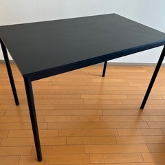 【IKEA】ダイニングテーブル（4人掛け）