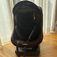 combi コンビ　ウィゴーグランデ　チャイルドシート