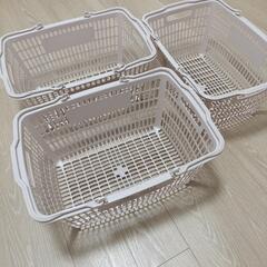買い物カゴ　1個100円