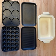 ブルーノ　BRUNO  　コンパクトホットプレート赤(オプションプレート付)の画像