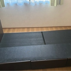 照明、 収納付き！シングルベッド