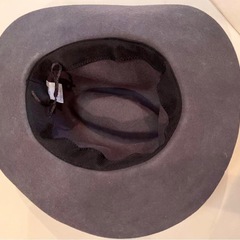 美品　グレー　ウール　フェルトハット　ハット　帽子　リボン　レディース　つば広の画像