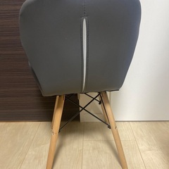 チェア（グレー）の画像