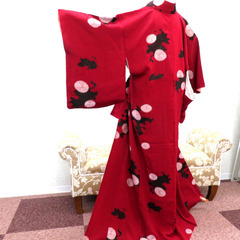 小紋 アンティーク 昔着物 小紋 赤 黒 金 銀 ピンク 花 バチ衿 正絹 昔きもの レトロ 大正ロマン  身丈151.2cm 【キモノオフ野々市若松店】の画像