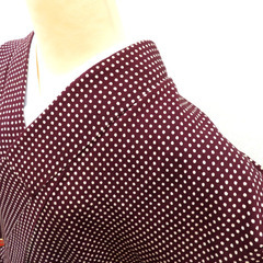 小紋 アンティーク 縮緬 昔着物 小紋 茶 薄ベージュ 水玉 ドット バチ衿 正絹 昔きもの レトロ 大正ロマン 小柄サイズ 身丈145.2cm 【キモノオフ野々市若松店】の画像