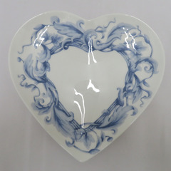 NIKKO (ニッコー) 食器 ELLE NIKKOコラボ ファインボーンチャイナ  ハート型大皿 ハート型小皿  丸小皿   3点セット 【キモノオフ野々市若松店】の画像