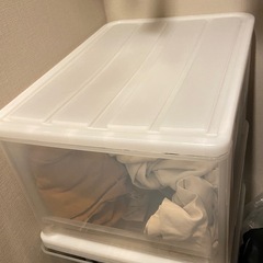 ダイソー　収納ケース　x9の画像