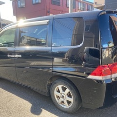 全込み超特価‼️⭐️車検長い8年3月末まで有り‼️⭐️RG1⭐️ステップワゴン⭐️Gスタイルエディション⭐️両側パワスラ⭐️社外アルミ2セット⭐️キーレス2個⭐️HID⭐️ナビ⭐️バックカメラ⭐️音声案内ETC⭐️前後ドラレコ⭐️8人乗り⭐️タイミングチェーンエンジン⭐️千葉＆成田ナンバー管轄は名義変更代行無料サービス‼️の画像