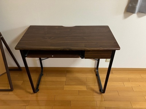 デスク (ひろろん) 商業高校前のオフィス用家具《机》の中古あげます・譲ります｜ジモティーで不用品の処分