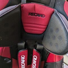 レカロ　RECARO　チャイルドシート　赤の画像