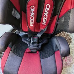 レカロ　RECARO　チャイルドシート　赤の画像