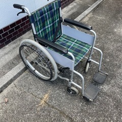 車イス　車椅子の画像