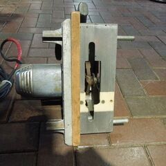 日立工機 電動溝切 DUG4 通電確認済 現状販売 木材加工 電動工具 札幌市東区 新道東店の画像