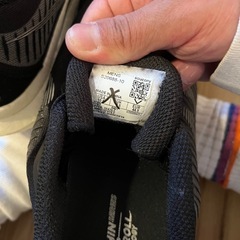 サッカニー　スニーカーの画像