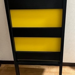 立て掛けドレッサーの画像